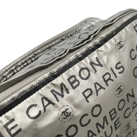 CHANEL Silver Shoulder Bag - Picture 8 of 9